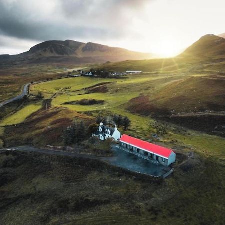 Skye Stays Staffin Buitenkant foto